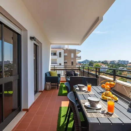 Διαμέρισμα T1 Encosta Do Vau, Vista Mar! Perto Da Praia! *